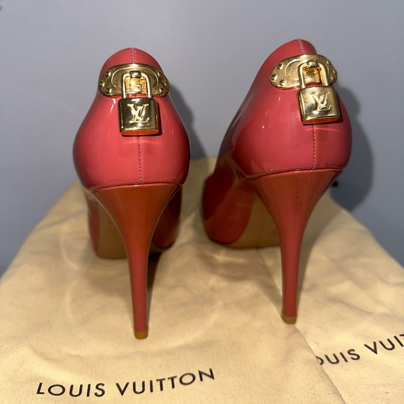 Authentic Louis Vuitton Oh Really Pumps - Picture 8 of 16